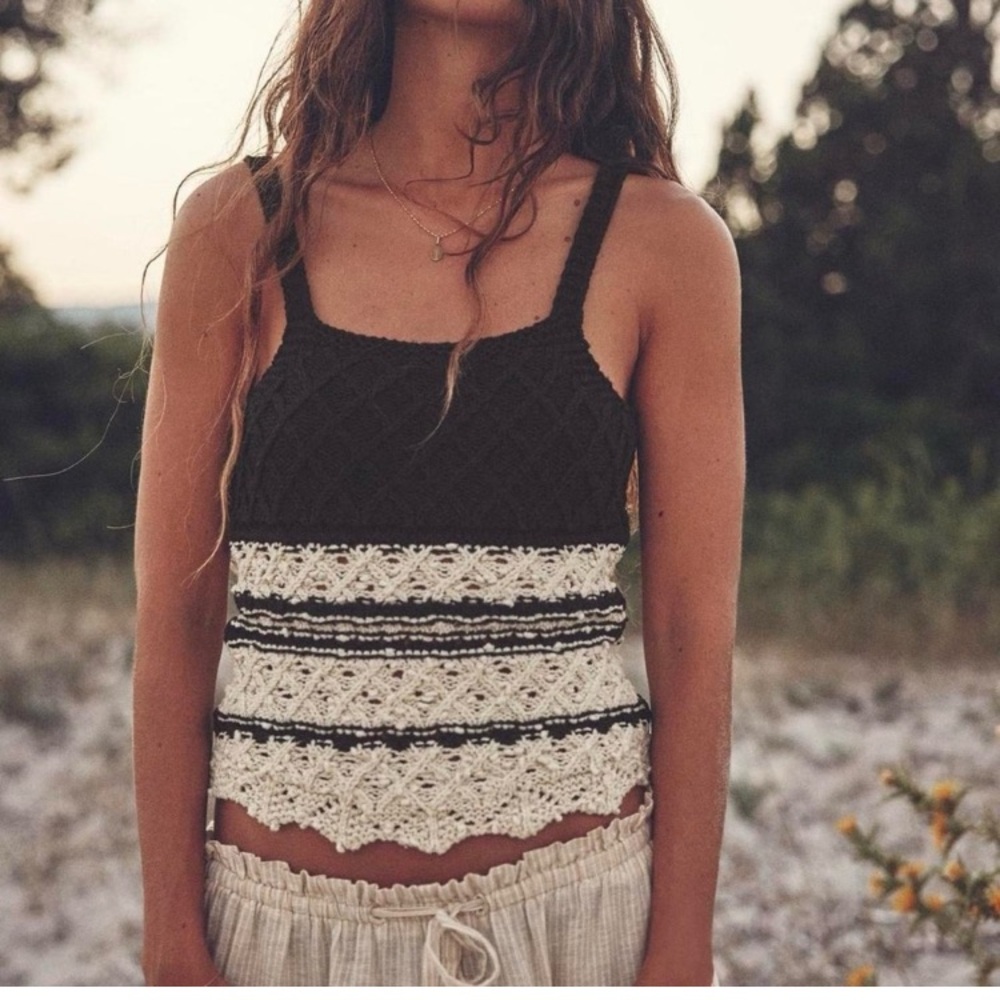 NWT Zara Black and Cream Crochet Women's Top size S